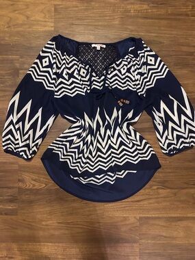 Rue21 Navy and White Chevron Peasant Blouse